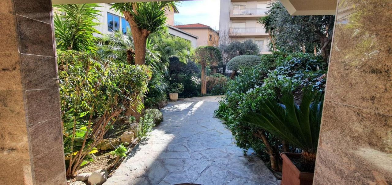 Bel Appartement Plein Centre Nice Exterior photo
